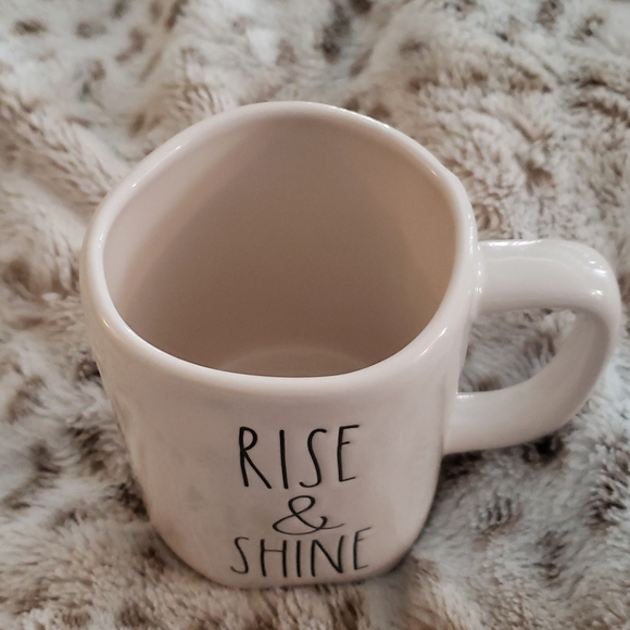 Rae Dunn "Rise and Shine" ceramic mug. NWOT - Picture 3 of 5